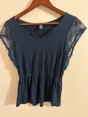 Rue21 Navy Lace Cap-Sleeve Peplum Top